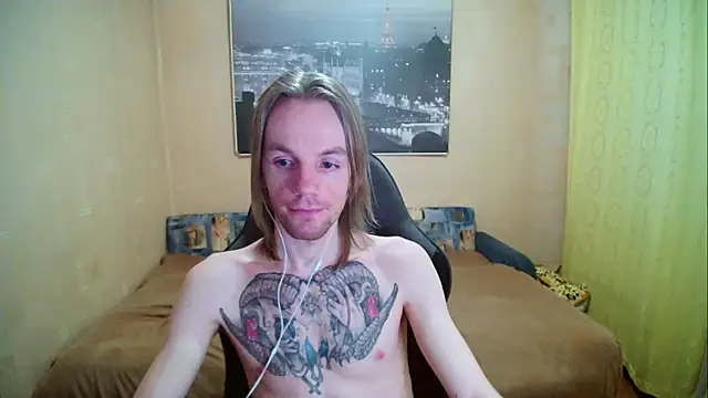 Snapshot of AdamDickens chatting on 22, 9, 2025 AdamDickens online show from 22, 9, 2025