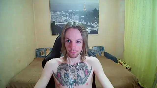 Snapshot of AdamDickens chatting on 24, 9, 2025 AdamDickens online show from 24, 9, 2025