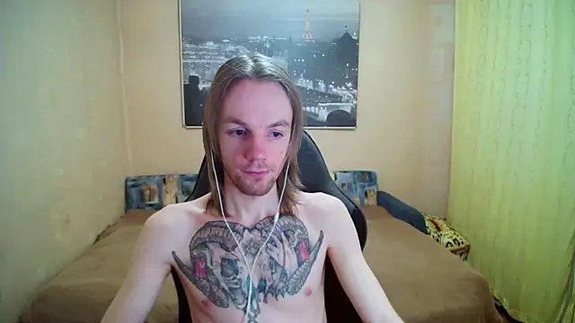 Snapshot of AdamDickens chatting on 18, 10, 2025 AdamDickens online show from 18, 10, 2025