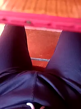 Hunter ind123 online show from 7, 4, 2026