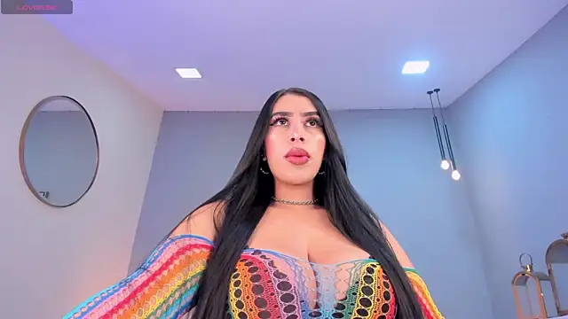 LeahLombardi  online show from 5, 12, 2025