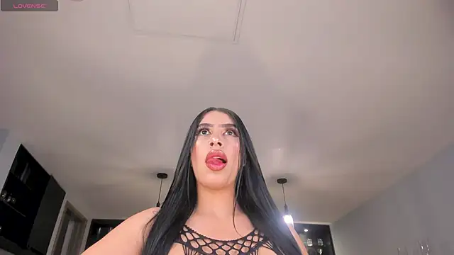 LeahLombardi  online show from 17, 3, 2026