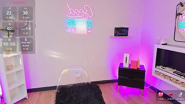 Alice Vixen online show from 19, 12, 2025