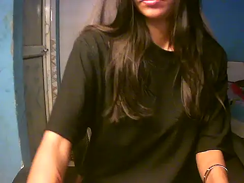 Snapshot of RENUKA_RAJPUT chatting on 26, 4, 2026 RENUKA RAJPUT online show from 26, 4, 2026