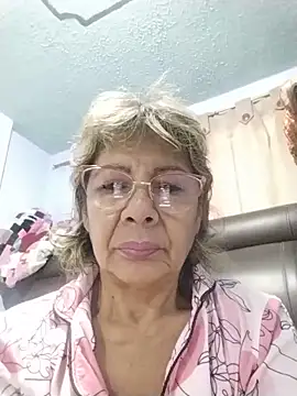 Snapshot of OliviaMorris1 chatting on 22, 5, 2026 OliviaMorris1 online show from 22, 5, 2026