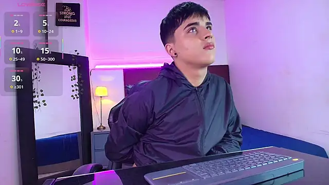 Lucass love online show from 7, 10, 2025