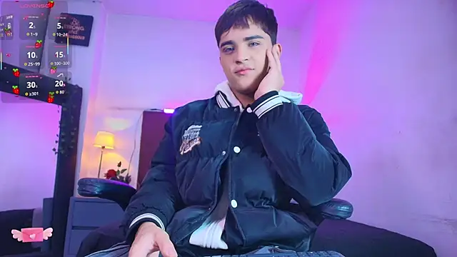 Lucass love online show from 20, 12, 2025