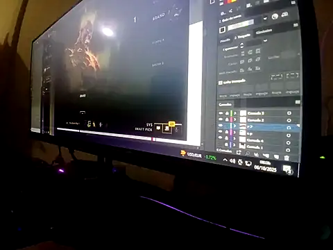 Snapshot of Veww1313 chatting on 6, 10, 2025 Veww1313 online show from 6, 10, 2025