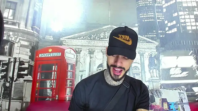 Snapshot of VinzenzRizzo chatting on 18, 10, 2025 VinzenzRizzo online show from 18, 10, 2025