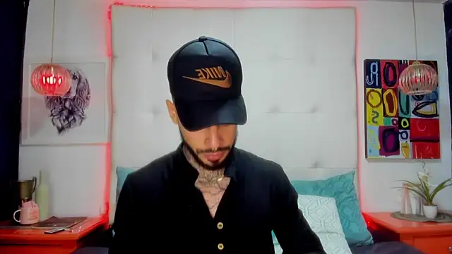 Snapshot of VinzenzRizzo chatting on 9, 7, 2026 VinzenzRizzo online show from 9, 7, 2026