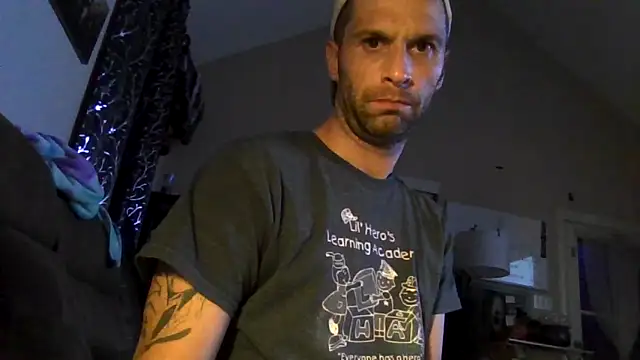 Snapshot of dik4cache chatting on 15, 9, 2025 dik4cache online show from 15, 9, 2025