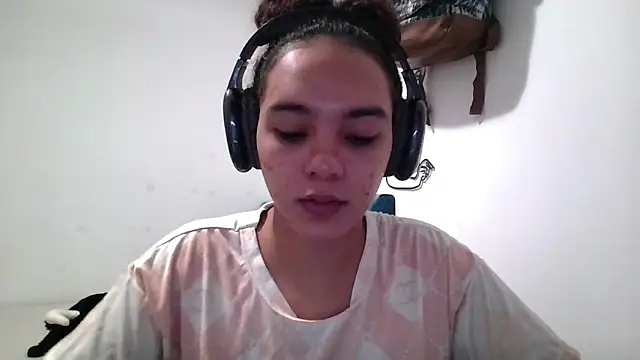 Snapshot of Taylor_Tina chatting on 3, 10, 2025 Taylor Tina online show from 3, 10, 2025