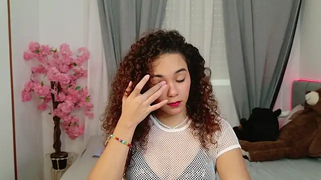 Snapshot of Taylor_Tina chatting on 14, 10, 2025 Taylor Tina online show from 14, 10, 2025