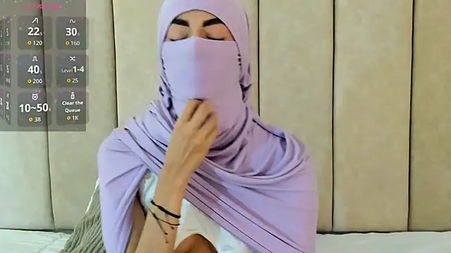  Zahiira  online show from 18, 10, 2025