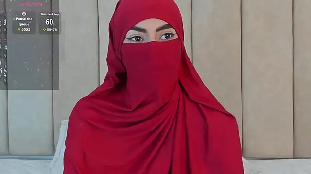  Zahiira  online show from 14, 11, 2025