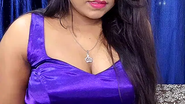 Webrowncouple online show from 10, 6, 2026