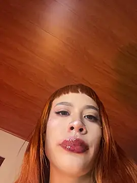 ScarlettRusso1 online show from 30, 6, 2026