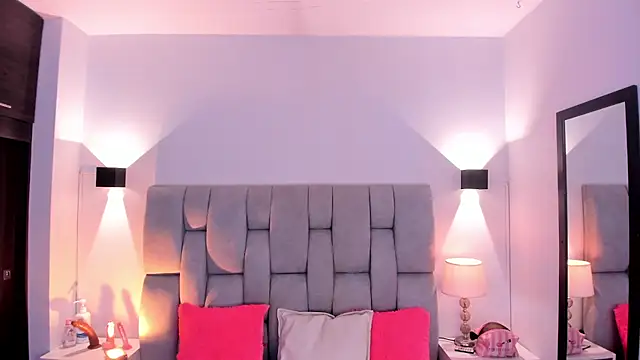 Snapshot of Mia_volkova chatting on 9, 9, 2025 Mia volkova online show from 9, 9, 2025