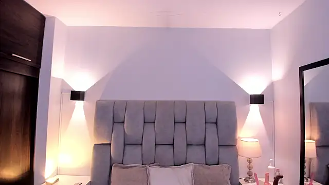 Snapshot of Mia_volkova chatting on 18, 9, 2025 Mia volkova online show from 18, 9, 2025