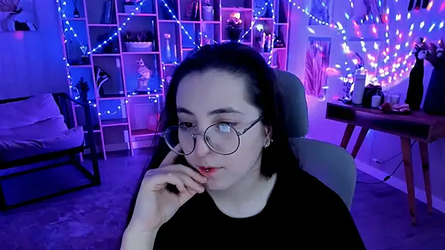 VirtuallVoyant online show from 11, 9, 2025