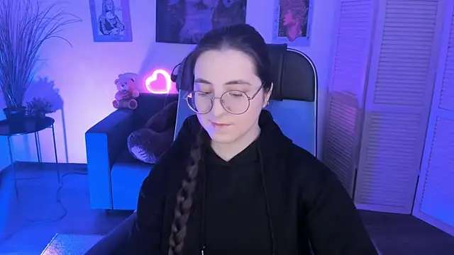 VirtuallVoyant online show from 23, 12, 2025