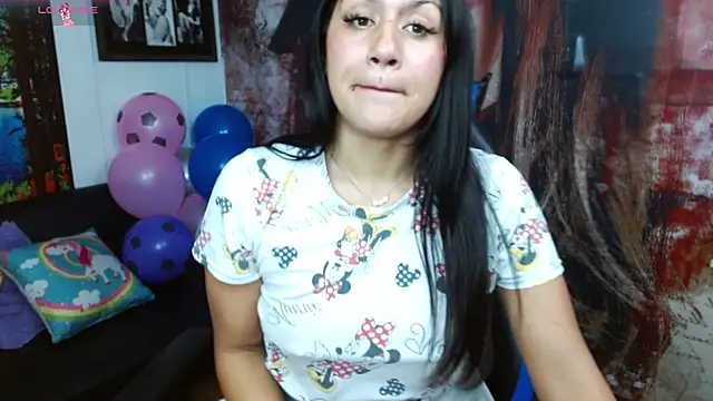 gigi gilt  online show from 19, 6, 2026