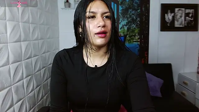 gigi gilt  online show from 19, 7, 2026