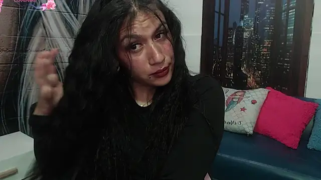 gigi gilt  online show from 28, 7, 2026