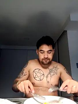 Maximo cum27 online show from 22, 3, 2026