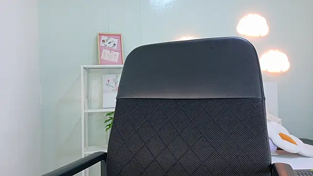 Snapshot of Taylorsmitth_ chatting on 29, 10, 2025 Taylorsmitth online show from 29, 10, 2025