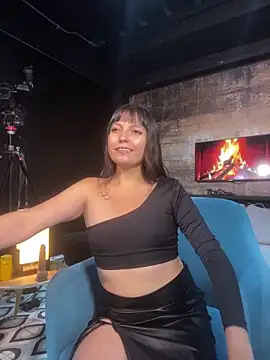 chloeey777  online show from 3, 2, 2026