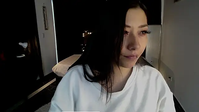 Mia 1120 online show from 9, 9, 2025