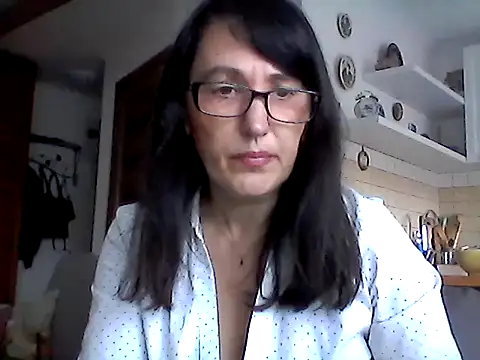 Elena48324 online show from 25, 4, 2026