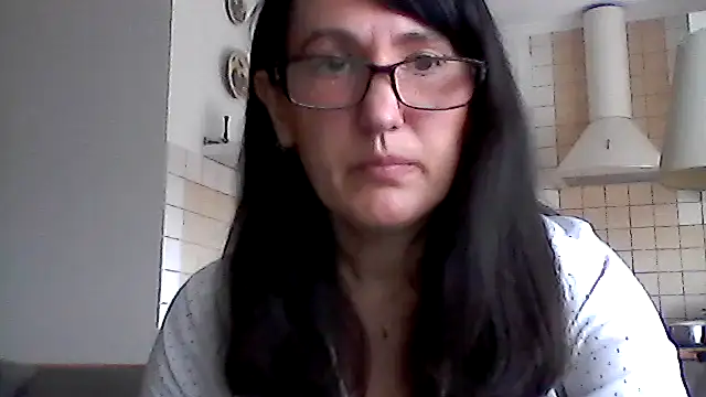 Elena48324 online show from 26, 4, 2026