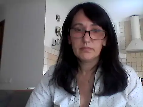 Elena48324 online show from 15, 6, 2026