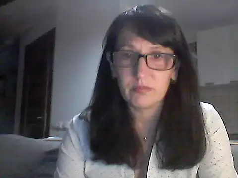 Elena48324 online show from 17, 6, 2026