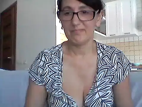Elena48324 online show from 30, 6, 2026