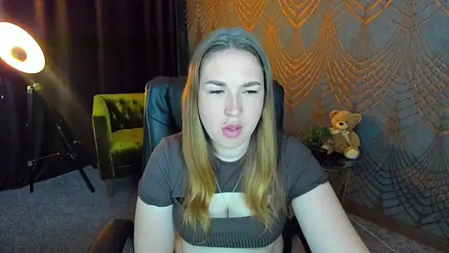 Sofii darling online show from 27, 4, 2026