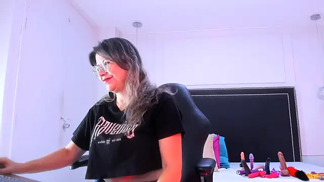 Ariana costa online show from 28, 9, 2025