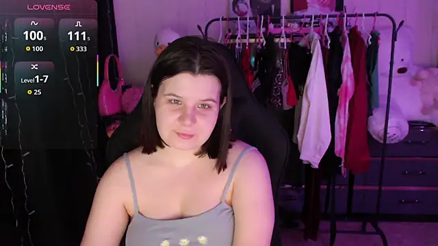 AmyVibess online show from 26, 4, 2026