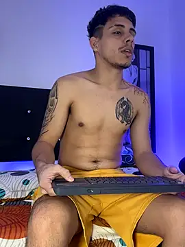 Snapshot of Luke_Stone chatting on 1, 11, 2025 Luke Stone online show from 1, 11, 2025