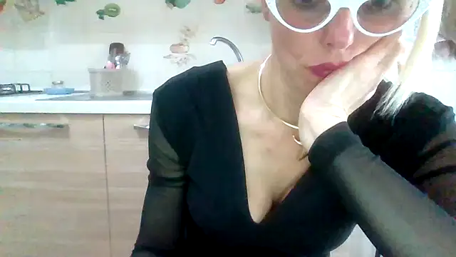 Kelly80 online show from 26, 4, 2026