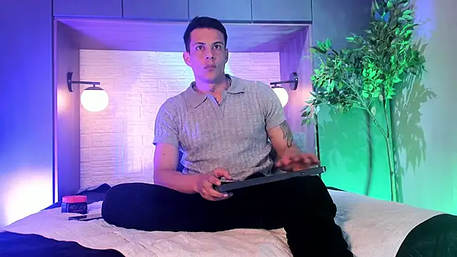 Dustin Sonne online show from 9, 1, 2026