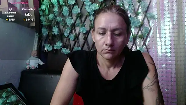 Snapshot of darling_hott chatting on 16, 1, 2026 darling hott online show from 16, 1, 2026