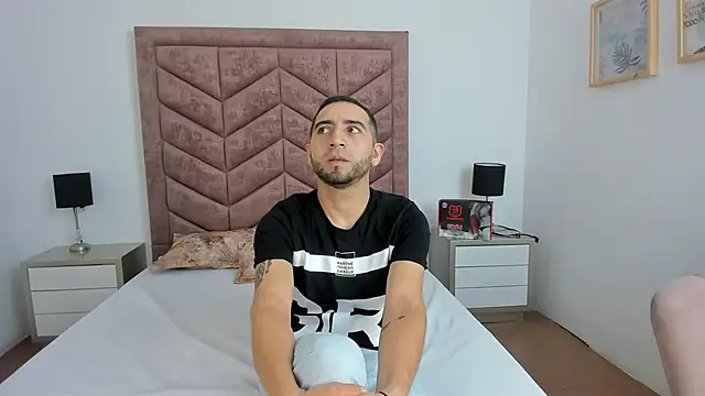 Snapshot of Lushian_ chatting on 27, 11, 2025 Lushian online show from 27, 11, 2025