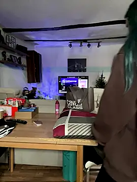 Seductively4 20 online show from 19, 12, 2025