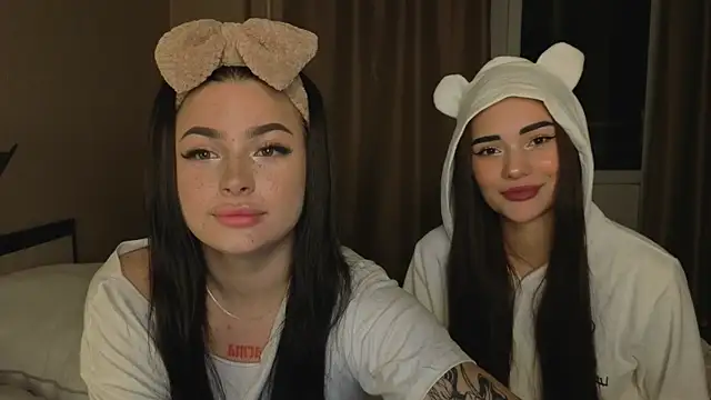 Snapshot of honey_____bunny chatting on 21, 9, 2025 honey bunny online show from 21, 9, 2025