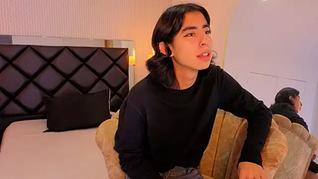 Snapshot of ryo_light chatting on 5, 11, 2025 ryo light online show from 5, 11, 2025