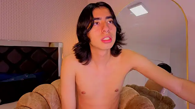 Snapshot of ryo_light chatting on 24, 11, 2025 ryo light online show from 24, 11, 2025