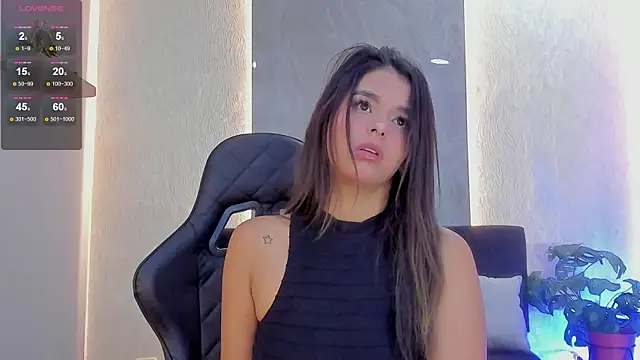 bianca vega  online show from 24, 7, 2026